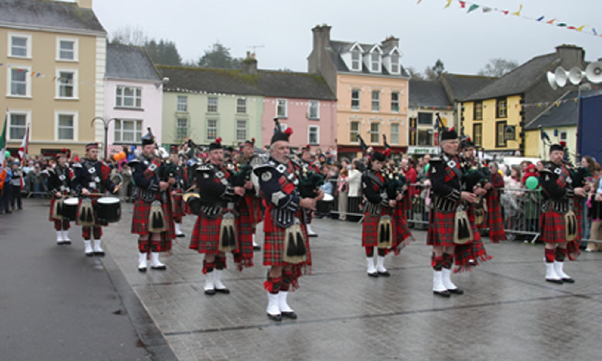 Clan MacPherson Pipes and Drums